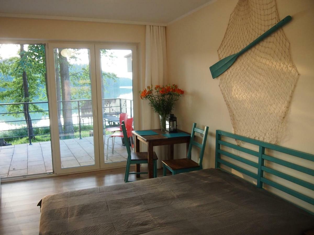 Domki Nad Brzegiem Dluzek Ngoại thất bức ảnh