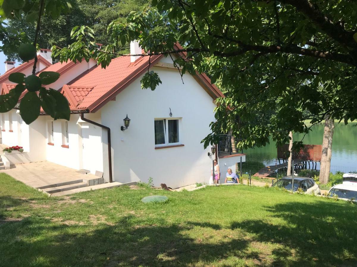 Domki Nad Brzegiem Dluzek Ngoại thất bức ảnh